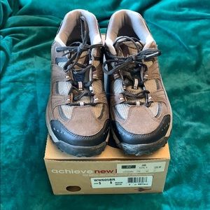 Women’s New Balance sneakers /hikers.